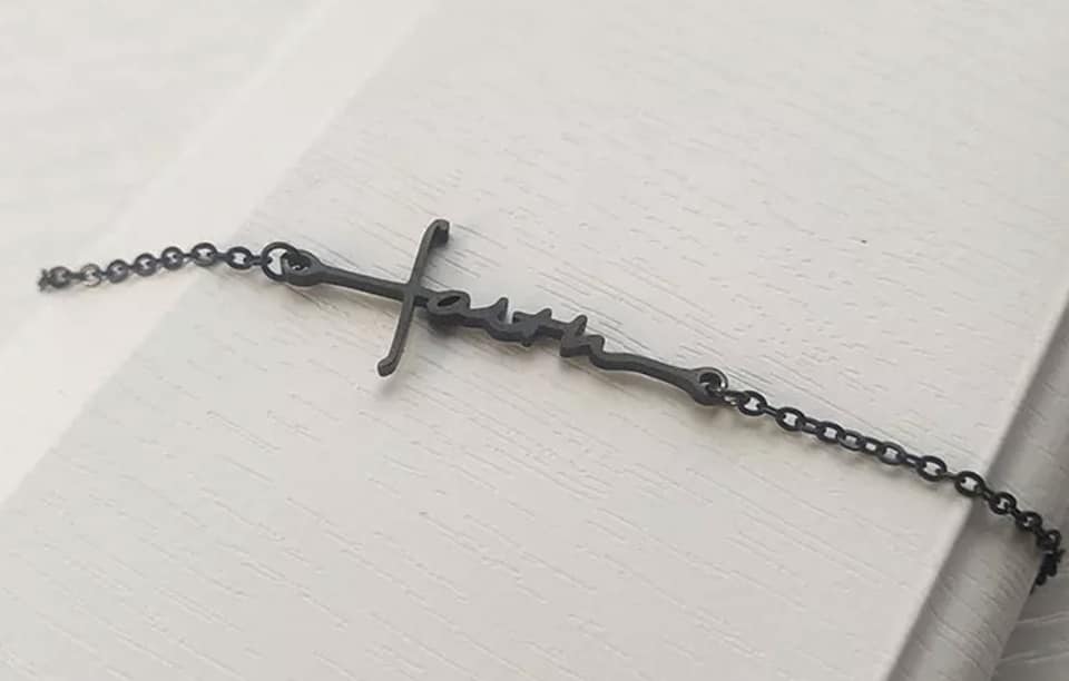 Dainty Faith Bracelet