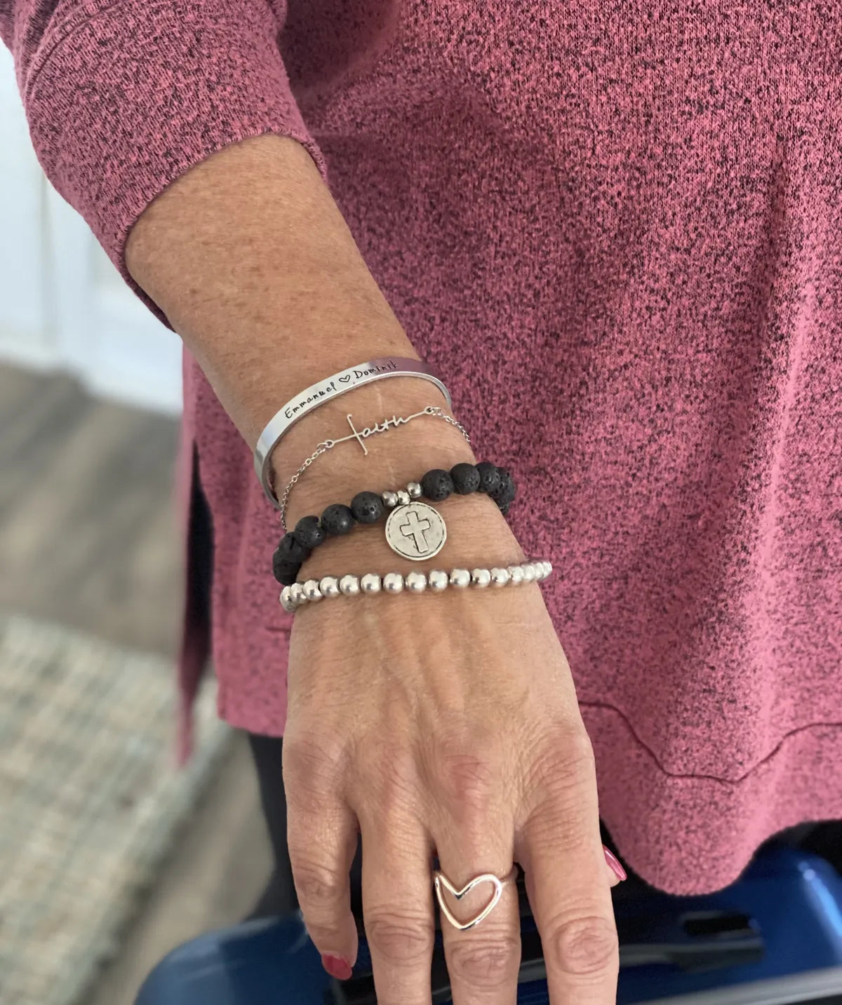Dainty Faith Bracelet