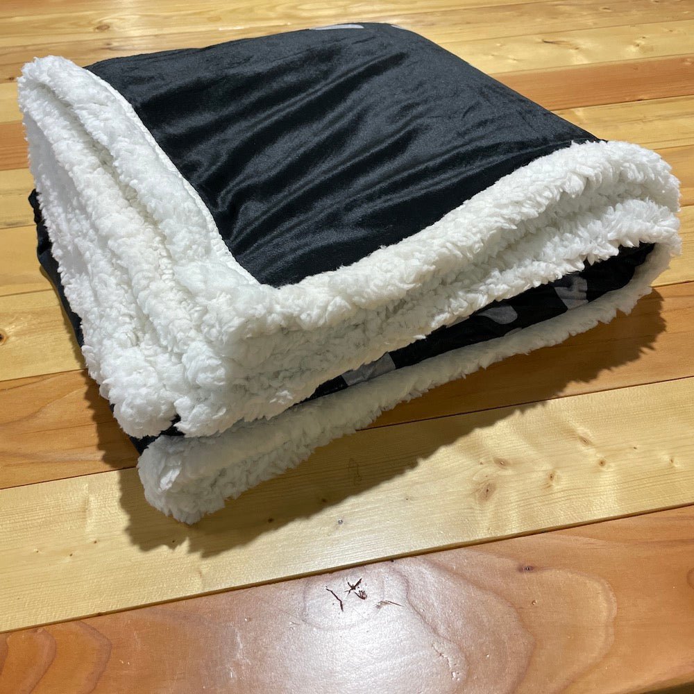 Blanket - Michigan Vintage Font